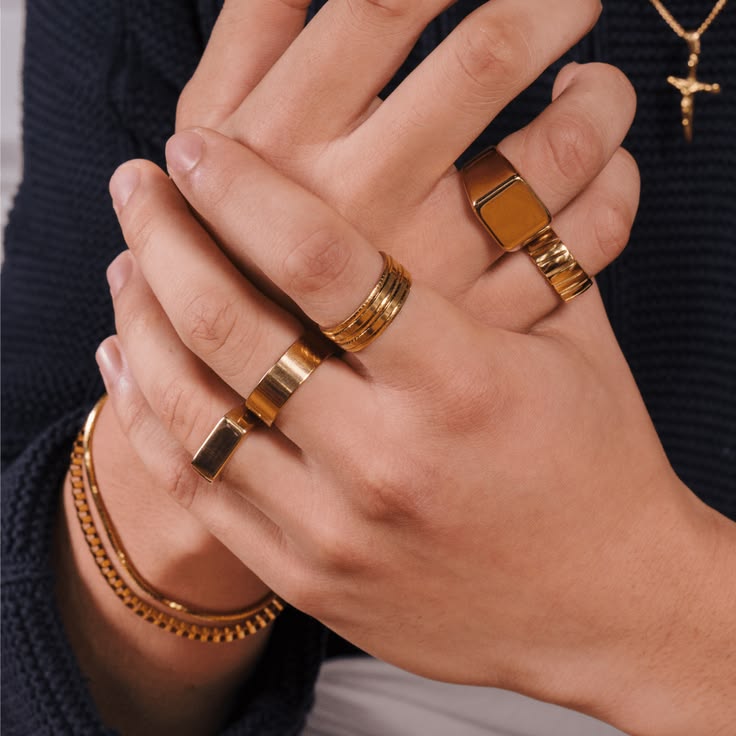 Anillos